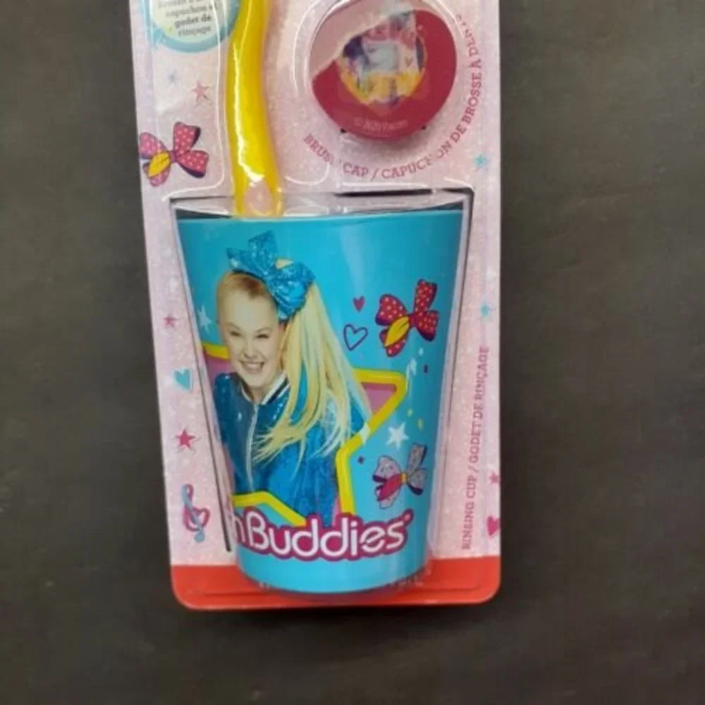 Jojo Siwa 3 Piece Toothbrush Set Holographic Cap & Rinsing Cup Blue Yellow Pink